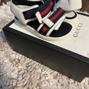 Gucci strap sandals